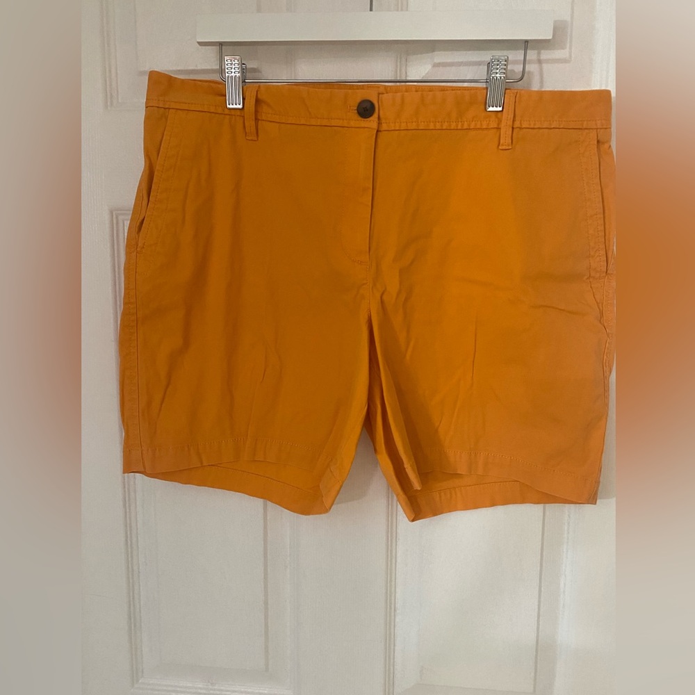 Talbots Marigold Bermuda Shorts Classic Cotton Blend Size 14